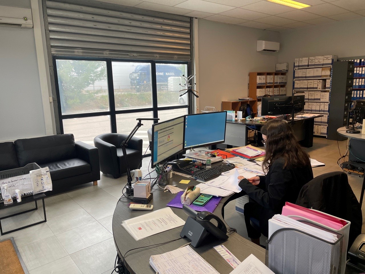 Vente local RDC avec bureaux 130m² - AUBAGNE 13400